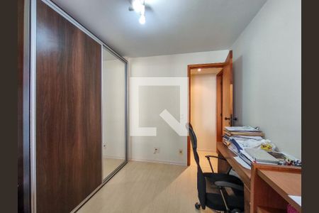 Apartamento à venda com 179m², 4 quartos e 1 vaga Apartamento à venda com 179m², 4 quartos e 1 vagaQuarto 1