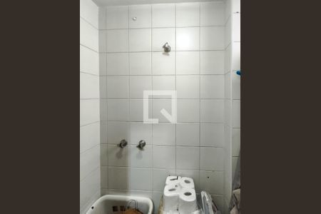 Apartamento à venda com 179m², 4 quartos e 1 vaga Apartamento à venda com 179m², 4 quartos e 1 vagaBanheiro de serviço