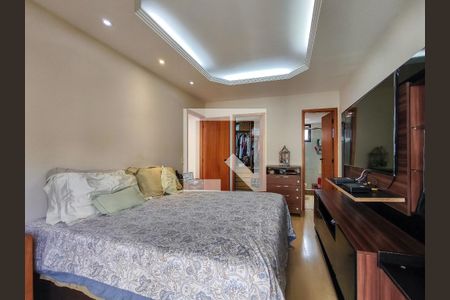 Apartamento à venda com 179m², 4 quartos e 1 vaga Apartamento à venda com 179m², 4 quartos e 1 vagaSuíte