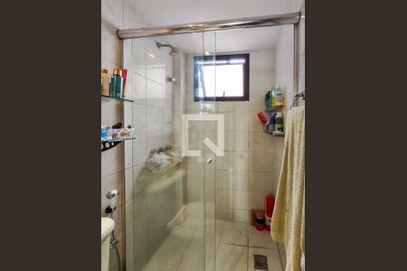 Apartamento à venda com 179m², 4 quartos e 1 vaga Apartamento à venda com 179m², 4 quartos e 1 vagaBanheiro da Suíte