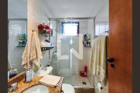 Apartamento à venda com 179m², 4 quartos e 1 vaga Apartamento à venda com 179m², 4 quartos e 1 vagaBanheiro da Suíte