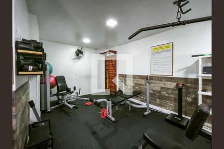 Apartamento à venda com 179m², 4 quartos e 1 vaga Apartamento à venda com 179m², 4 quartos e 1 vagaÁrea comum - Academia