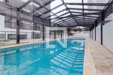 Apartamento à venda com 82m², 2 quartos e 2 vagasÁrea comum - Piscina