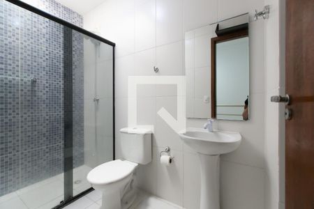 Casa de condomínio à venda com 53m², 2 quartos e 1 vagaBanheiro 