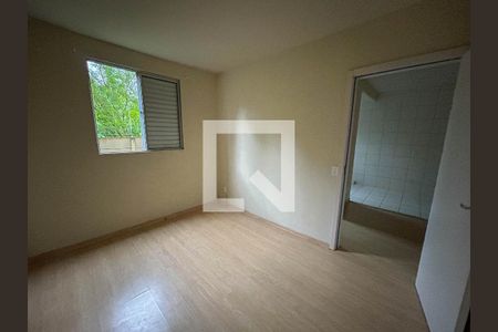 Quarto 2 de apartamento para alugar com 2 quartos, 55m² em Feitoria, São Leopoldo