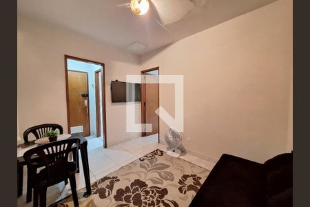Sala de apartamento para alugar com 1 quarto, 35m² em Centro, Rio de Janeiro