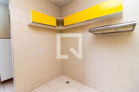 Apartamento para alugar com 61m², 2 quartos e 1 vagaCozinha
