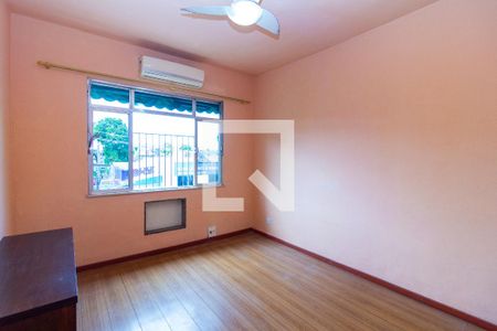 Sala de apartamento para alugar com 2 quartos, 61m² em Vila Valqueire, Rio de Janeiro
