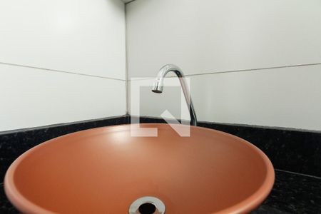 Apartamento para alugar com 48m², 2 quartos e sem vagaBanheiro 