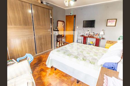 Casa à venda com 565m², 3 quartos e 6 vagasSuíte 2