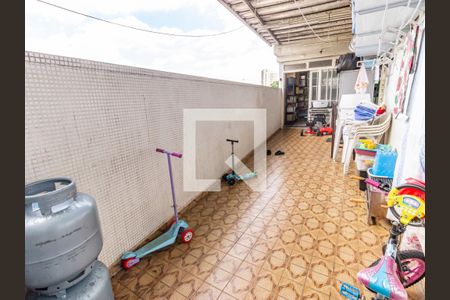 Casa à venda com 565m², 3 quartos e 6 vagasÁrea de Serviço e Quintal