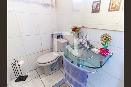 Casa à venda com 565m², 3 quartos e 6 vagasLavabo