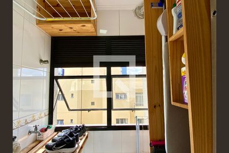 Apartamento para alugar com 60m², 2 quartos e 1 vagaÁrea de Serviço