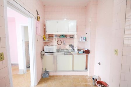 Apartamento à venda com 92m², 2 quartos e sem vagaCozinha