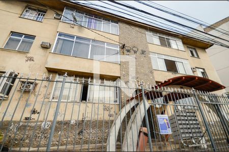 Apartamento à venda com 92m², 2 quartos e sem vagaFachada