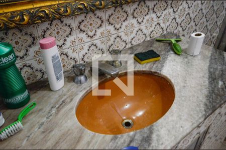 Apartamento à venda com 92m², 2 quartos e sem vagaBanheiro