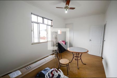 Apartamento à venda com 92m², 2 quartos e sem vagaQuarto 2