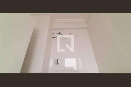 Apartamento à venda com 82m², 2 quartos e 2 vagas Apartamento à venda com 82m², 2 quartos e 2 vagasBanheiro da Suíte