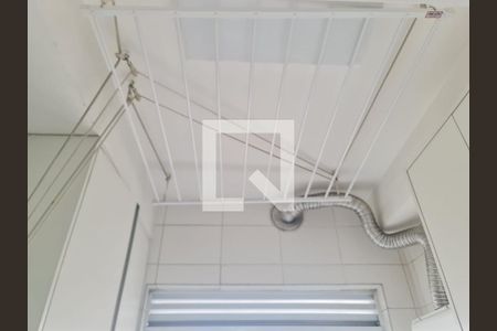 Apartamento à venda com 83m², 2 quartos e 2 vagasCozinha e Área de Serviço