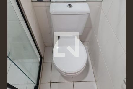 Apartamento à venda com 83m², 2 quartos e 2 vagasBanheiro Social