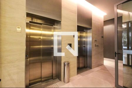 Studio à venda com 35m², 1 quarto e sem vaga Studio à venda com 35m², 1 quarto e sem vagaÁrea comum - Hall dos elevadores