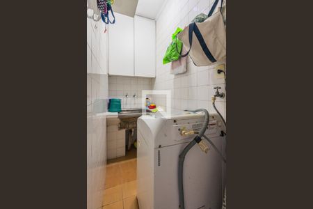 Casa à venda com 200m², 2 quartos e 1 vaga Casa à venda com 200m², 2 quartos e 1 vagaÁrea de Serviço