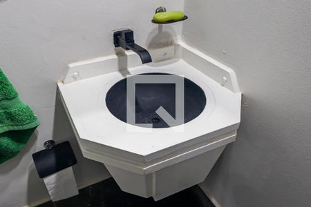 Casa à venda com 200m², 2 quartos e 1 vaga Casa à venda com 200m², 2 quartos e 1 vagaLavabo