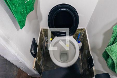 Casa à venda com 200m², 2 quartos e 1 vaga Casa à venda com 200m², 2 quartos e 1 vagaLavabo