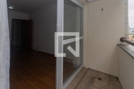 Studio para alugar com 31m², 1 quarto e 1 vaga Studio para alugar com 31m², 1 quarto e 1 vagaVaranda