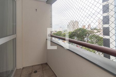Studio para alugar com 31m², 1 quarto e 1 vaga Studio para alugar com 31m², 1 quarto e 1 vagaVaranda