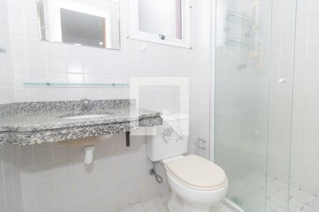 Studio para alugar com 31m², 1 quarto e 1 vaga Studio para alugar com 31m², 1 quarto e 1 vagaBanheiro