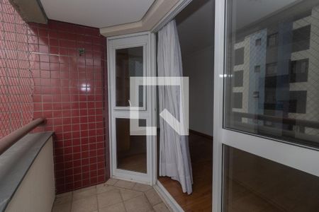 Studio para alugar com 31m², 1 quarto e 1 vaga Studio para alugar com 31m², 1 quarto e 1 vagaVaranda