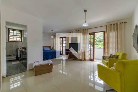 Casa de condomínio à venda com 600m², 5 quartos e 6 vagas Casa de condomínio à venda com 600m², 5 quartos e 6 vagasSuíte 1