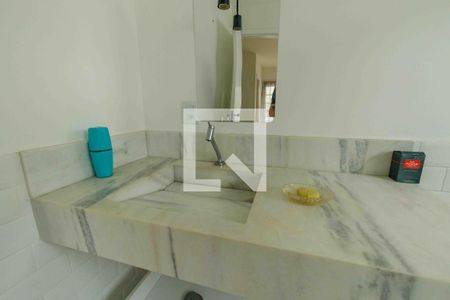 Casa de condomínio à venda com 600m², 5 quartos e 6 vagas Casa de condomínio à venda com 600m², 5 quartos e 6 vagasSuíte 3 Banheiro