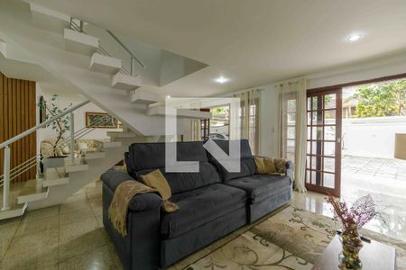 Sala de casa de condomínio à venda com 5 quartos, 600m² em Recreio dos Bandeirantes, Rio de Janeiro