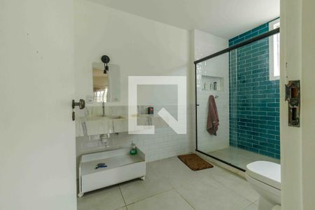 Casa de condomínio à venda com 600m², 5 quartos e 6 vagas Casa de condomínio à venda com 600m², 5 quartos e 6 vagasSuíte 3 Banheiro