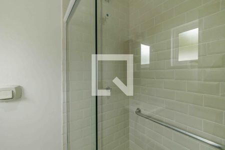 Casa de condomínio à venda com 600m², 5 quartos e 6 vagas Casa de condomínio à venda com 600m², 5 quartos e 6 vagasSuíte 5 Banheiro