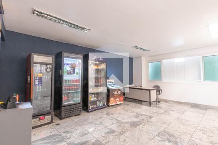 Apartamento para alugar com 45m², 1 quarto e 1 vagaMarket