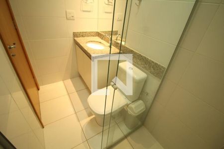 Apartamento à venda com 66m², 2 quartos e 2 vagas Apartamento à venda com 66m², 2 quartos e 2 vagasBanheiro Social