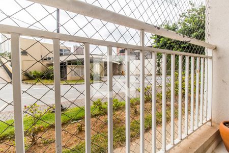 Sacada de apartamento para alugar com 2 quartos, 58m² em Jardim Tupanci, Barueri