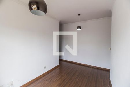 Sala de apartamento para alugar com 2 quartos, 58m² em Jardim Tupanci, Barueri