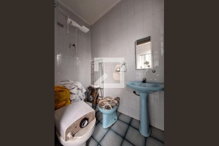 Casa à venda com 200m², 3 quartos e 4 vagasBanheiro de serviço