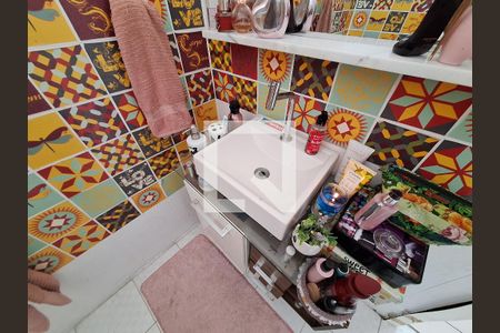 Casa à venda com 200m², 3 quartos e 4 vagasBanheiro Quarto 3