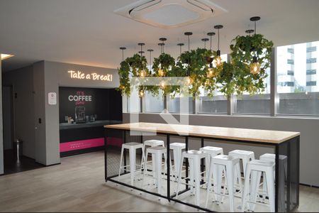 Apartamento à venda com 47m², 2 quartos e 1 vagaCafeteria Express