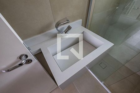 Apartamento à venda com 80m², 2 quartos e 1 vaga Apartamento à venda com 80m², 2 quartos e 1 vagaSuíte - Banheiro