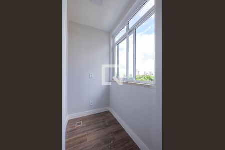 Apartamento à venda com 80m², 2 quartos e 1 vaga Apartamento à venda com 80m², 2 quartos e 1 vagaSala/Cozinha