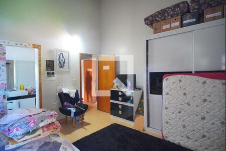 Casa à venda com 408m², 4 quartos e 3 vagasSuíte 2