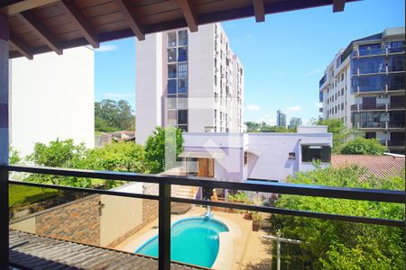 Casa à venda com 408m², 4 quartos e 3 vagasvaranda da Suíte 2