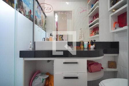 Casa à venda com 408m², 4 quartos e 3 vagasBanheiro da Suíte 3