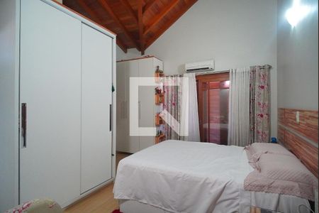 Casa à venda com 408m², 4 quartos e 3 vagasSuíte 3